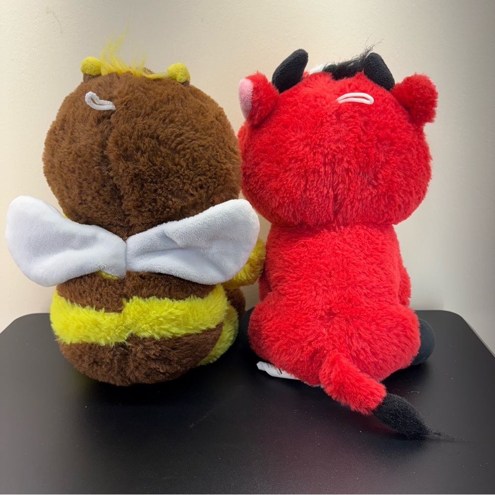 Set of 2 Disguisimals Benny the Corgi & Toto the Pig - Picture 3 of 7